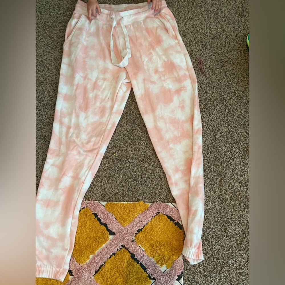 Pink sweat - Picture 2 of 2